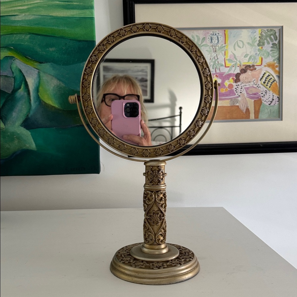Vintage Gold Tone Two Sided Swivel Round Vanity Stand Alone Make Up Mirror AS IS - Picture 2 of 12